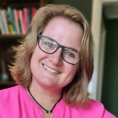 Nieuwenhuize, Petra Petra Nieuwenhuize